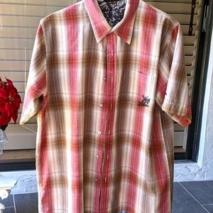 NWOT "BILLABONG" SHORT SLEEVE BUTTON DOWN COTTON COLLARED SHIRT